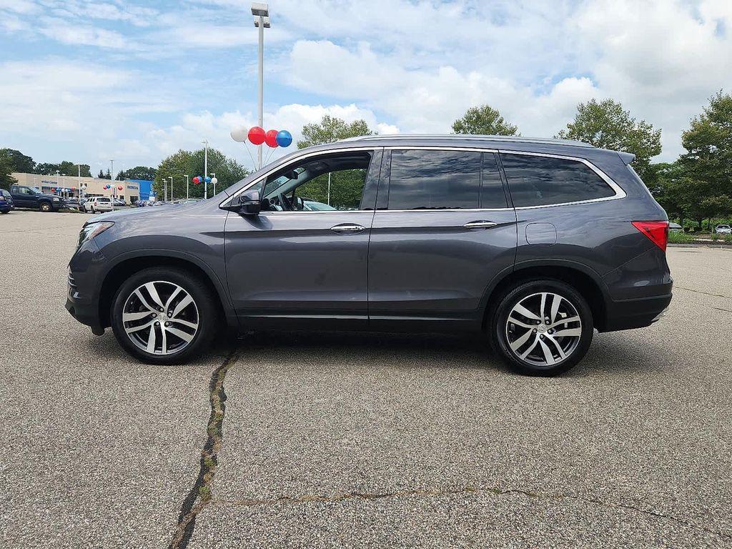 used 2018 Honda Pilot car, priced at $26,900