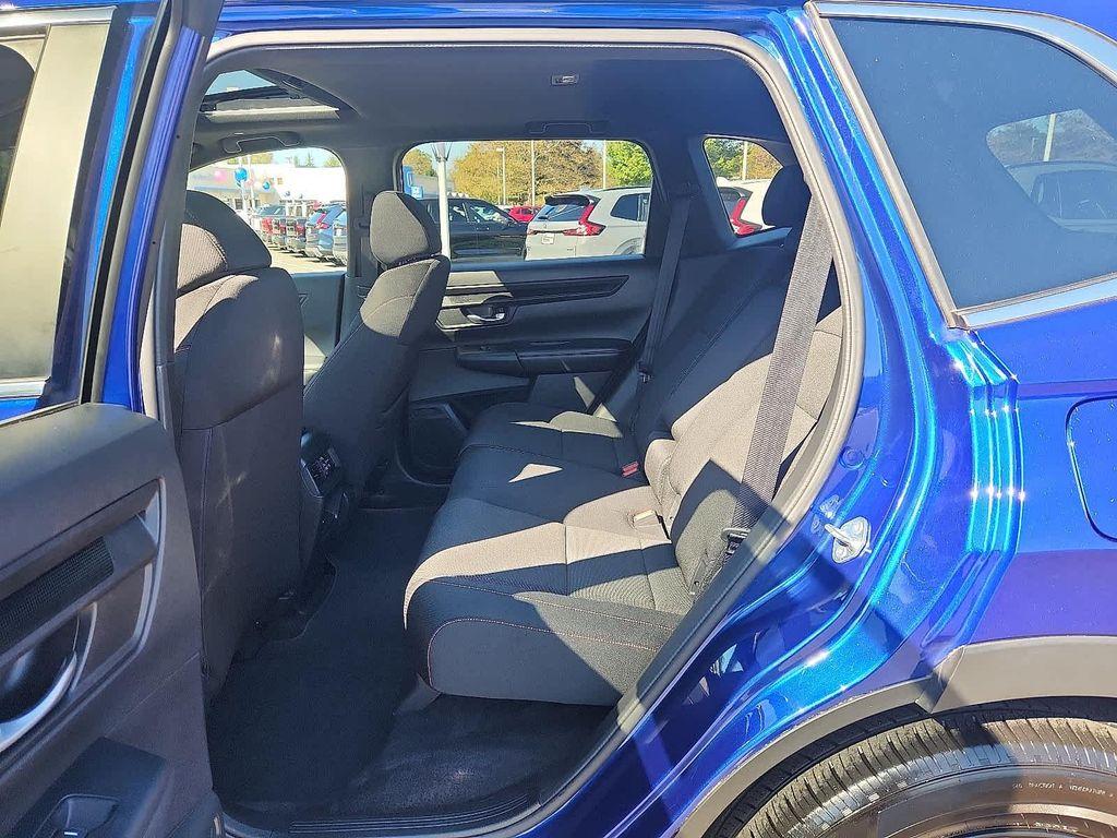 used 2023 Honda CR-V Hybrid car, priced at $32,800