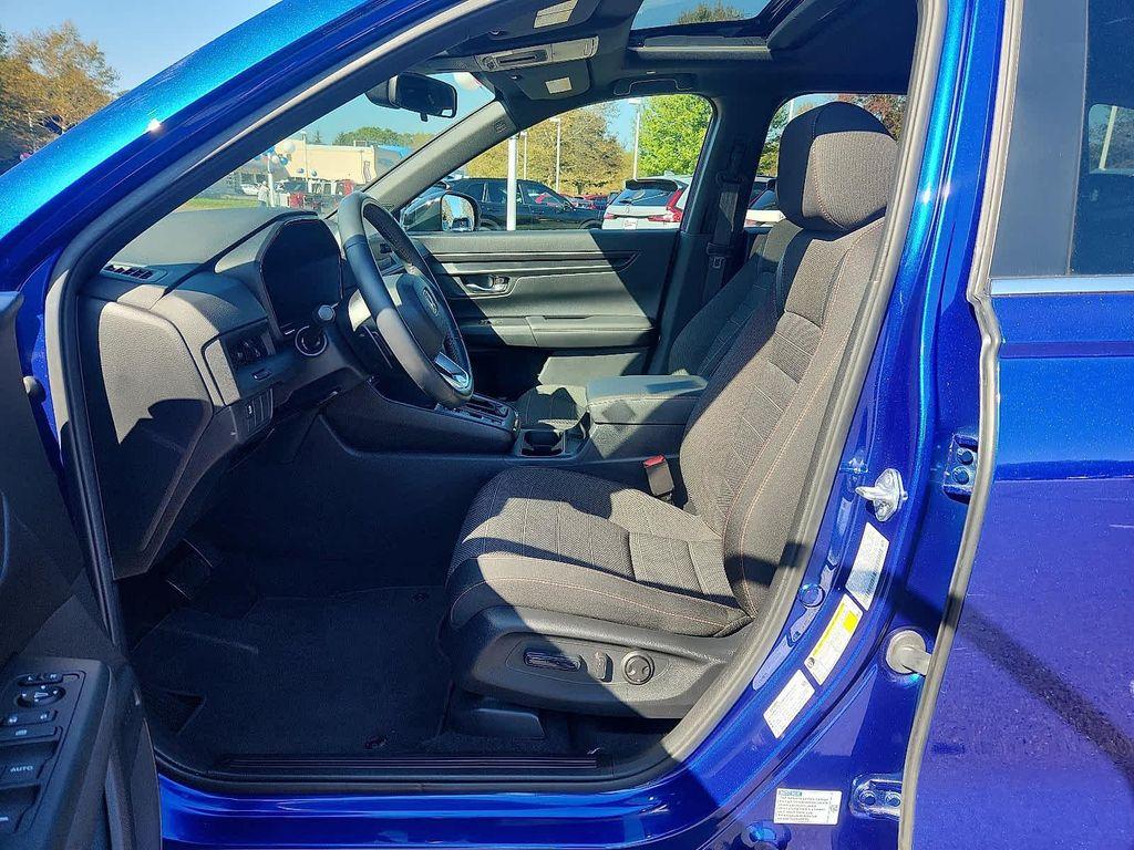 used 2023 Honda CR-V Hybrid car, priced at $32,800