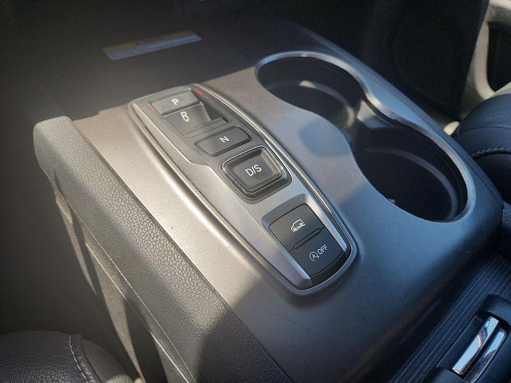 used 2022 Honda Pilot car, priced at $33,500
