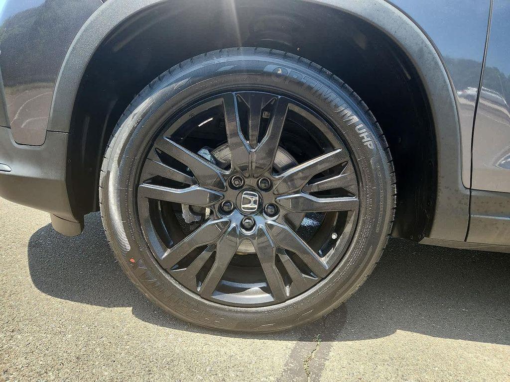 used 2022 Honda Pilot car, priced at $33,500