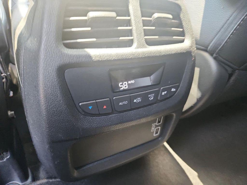 used 2022 Honda Pilot car, priced at $33,500