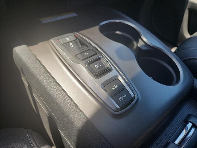 used 2022 Honda Pilot car, priced at $35,900
