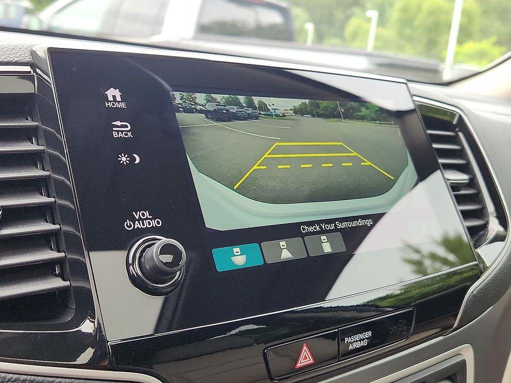 used 2022 Honda Pilot car, priced at $33,500