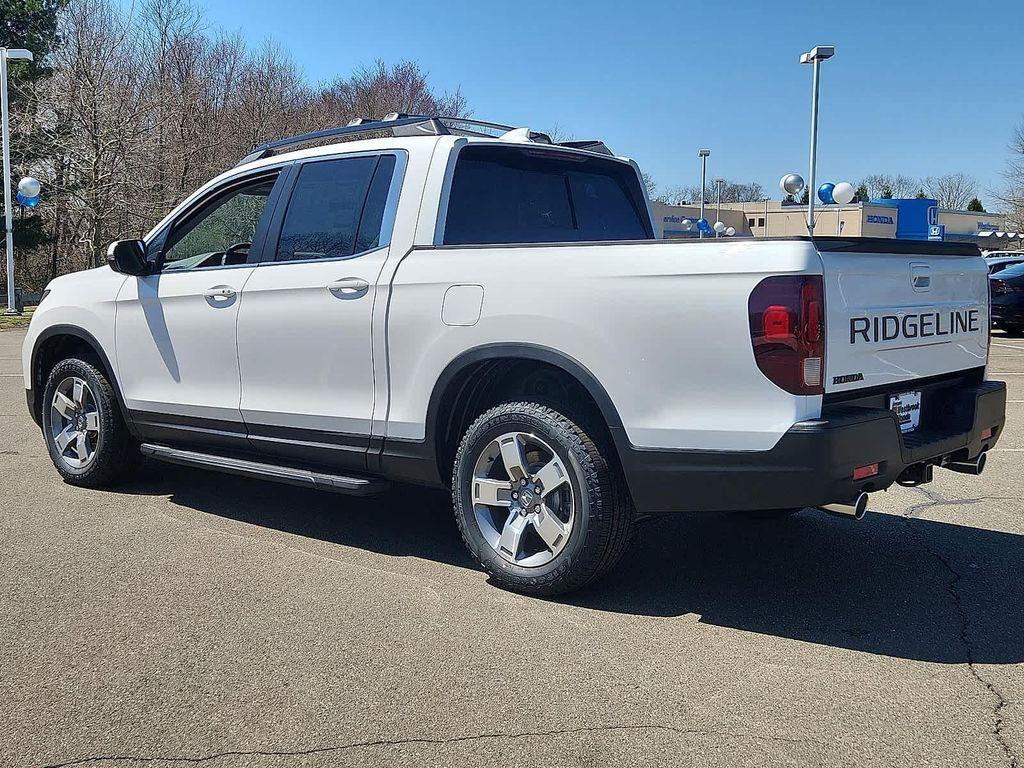 new 2025 Honda Ridgeline car, priced at $46,615