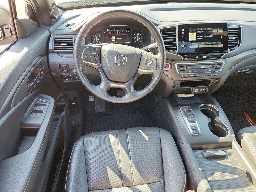 used 2022 Honda Passport car, priced at $33,900