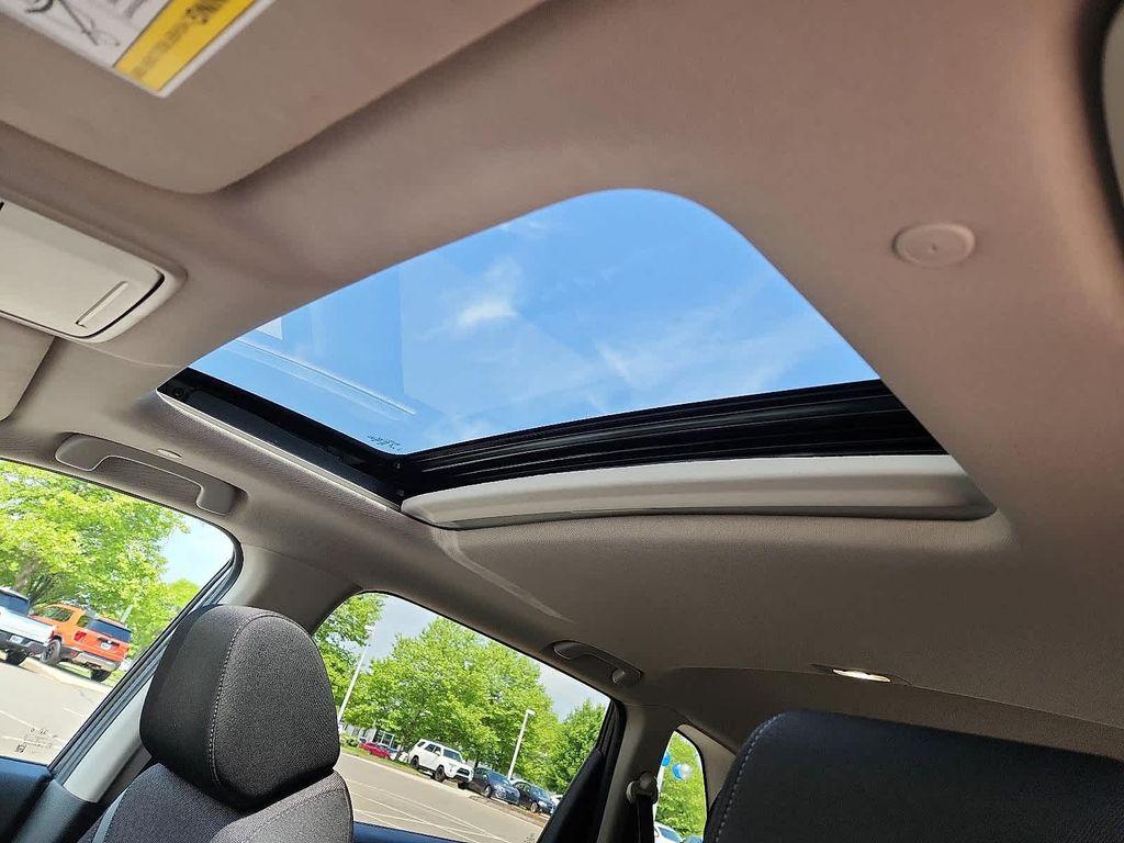 used 2024 Honda CR-V car, priced at $31,900