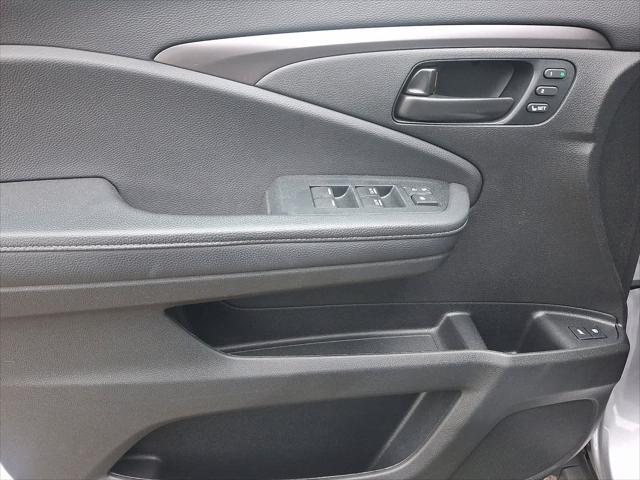 used 2022 Honda Passport car, priced at $31,200