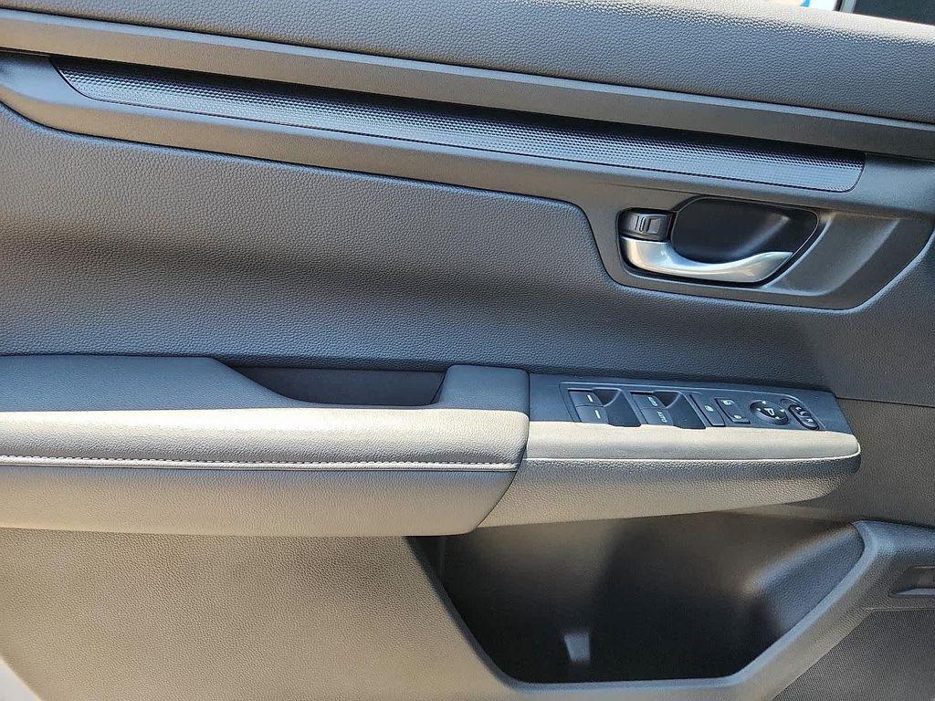 used 2024 Honda CR-V car, priced at $33,900