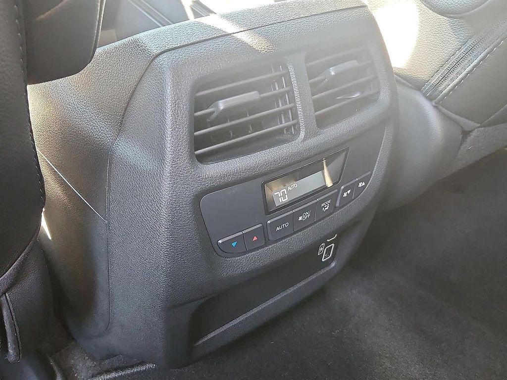 used 2022 Honda Pilot car, priced at $36,100