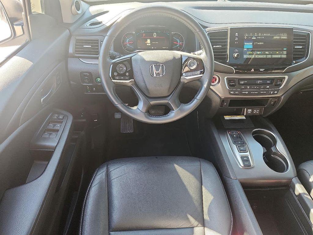 used 2022 Honda Pilot car, priced at $36,100