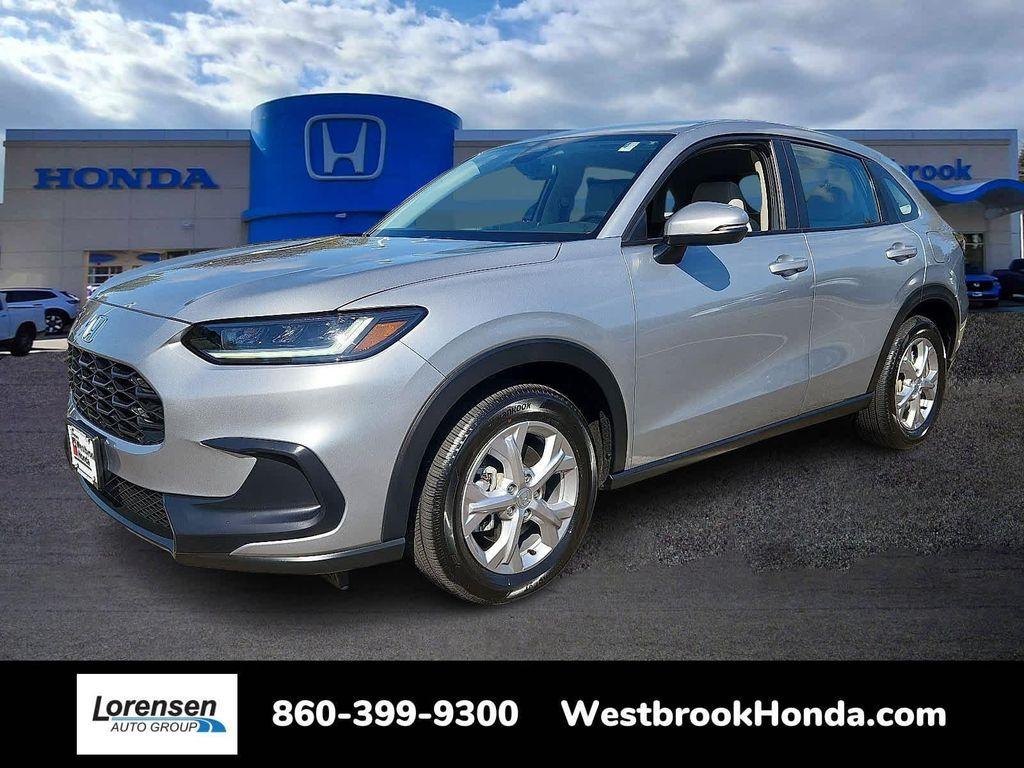 used 2025 Honda HR-V car, priced at $27,900