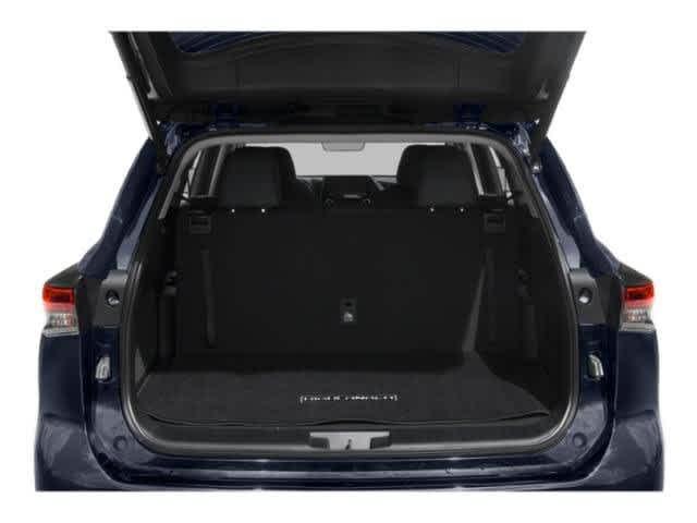 used 2022 Toyota Highlander car, priced at $35,900