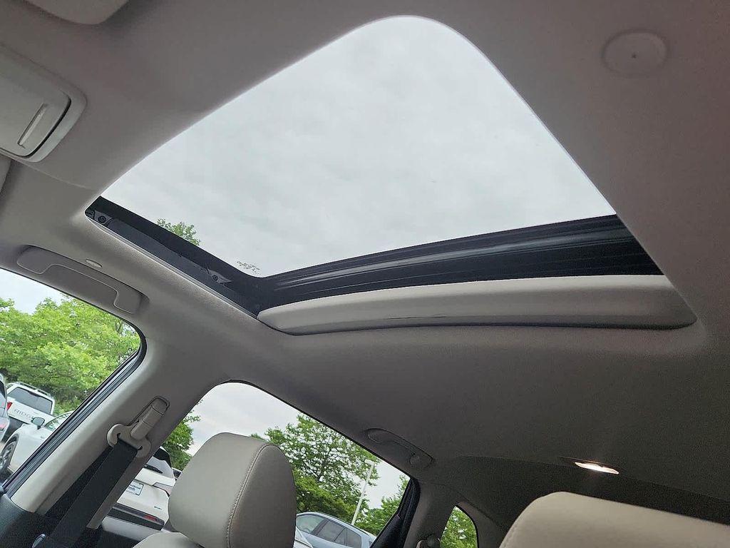used 2025 Honda CR-V car, priced at $33,500