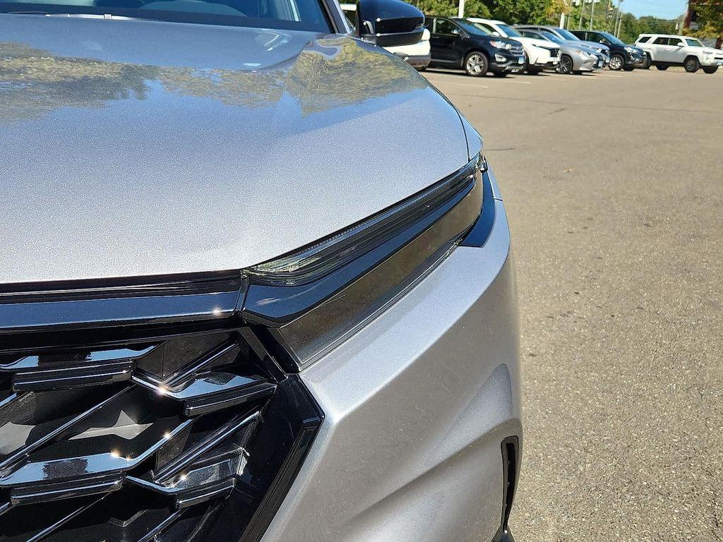 used 2023 Honda CR-V Hybrid car, priced at $35,600