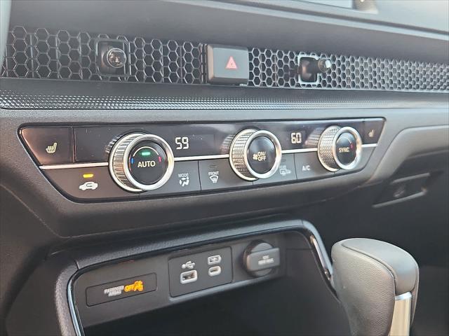 used 2025 Honda CR-V Hybrid car, priced at $39,900