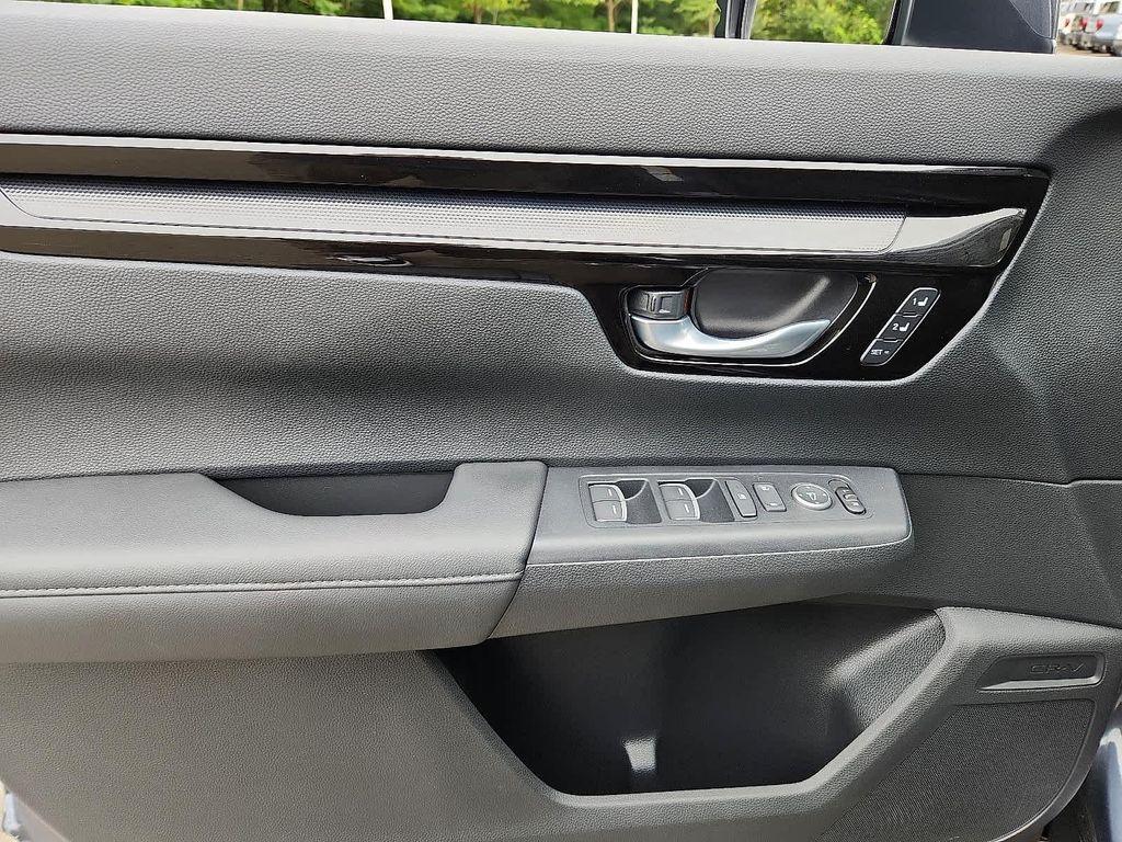 used 2025 Honda CR-V car, priced at $36,500