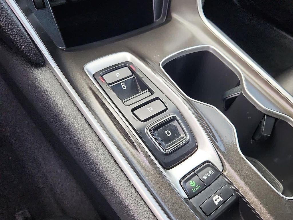 used 2022 Honda Accord Hybrid car, priced at $21,900