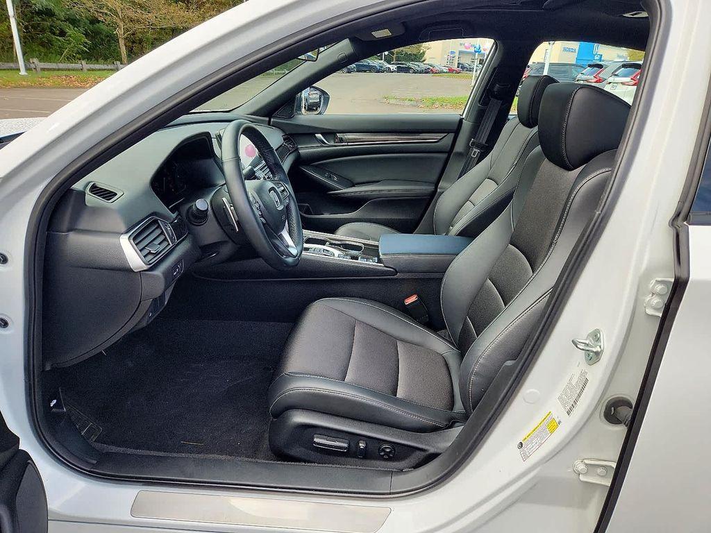 used 2022 Honda Accord Hybrid car, priced at $21,900