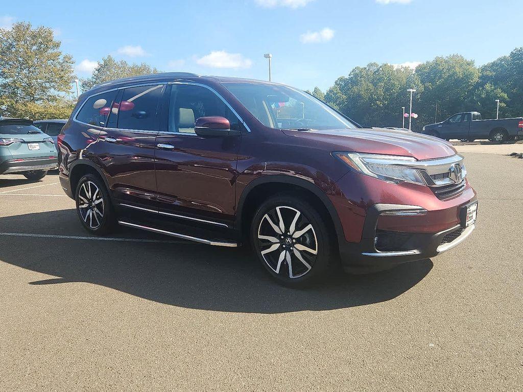 used 2021 Honda Pilot car, priced at $30,300