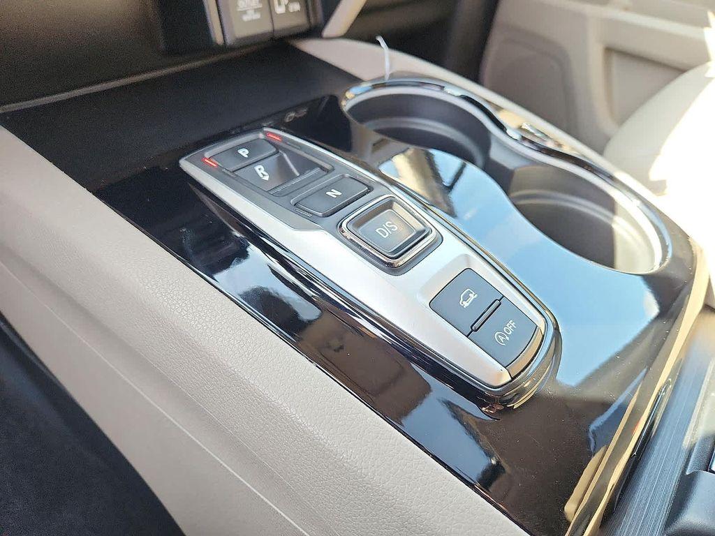 used 2021 Honda Pilot car, priced at $30,300