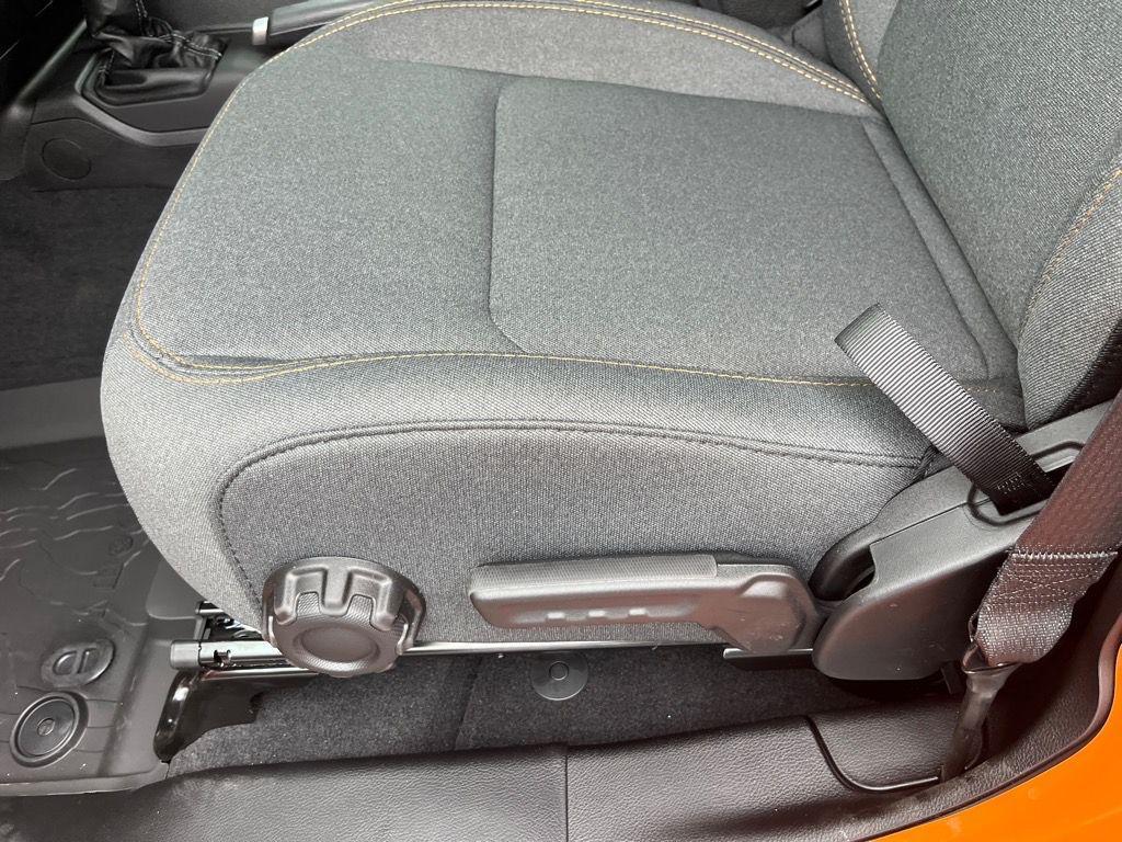 new 2025 Jeep Wrangler car, priced at $45,755