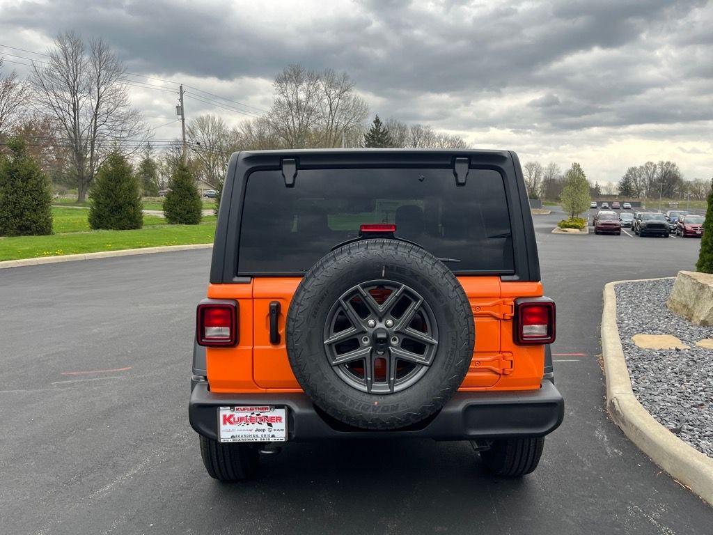 new 2025 Jeep Wrangler car, priced at $45,755