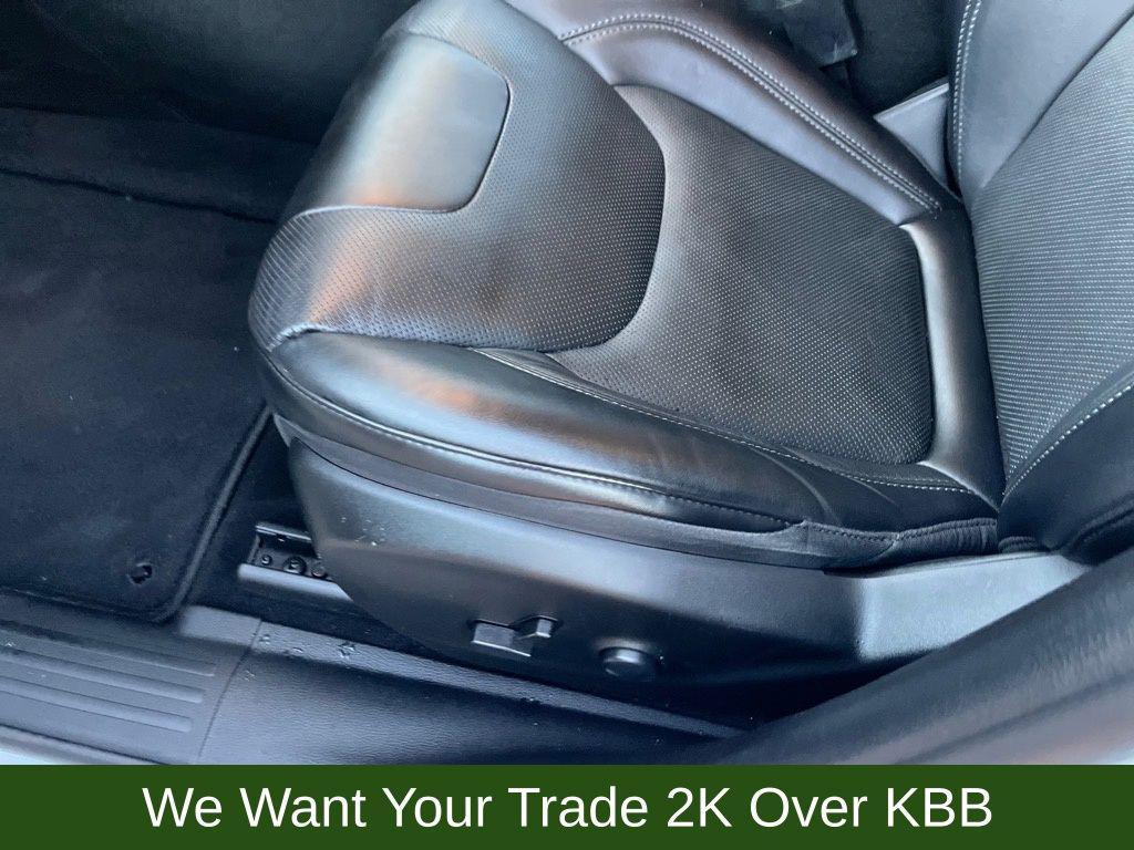 used 2022 Jeep Cherokee car, priced at $22,402