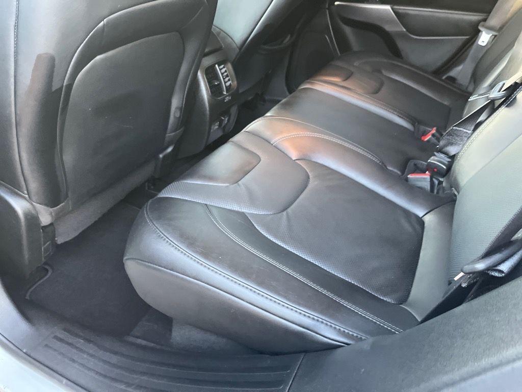 used 2022 Jeep Cherokee car, priced at $22,402