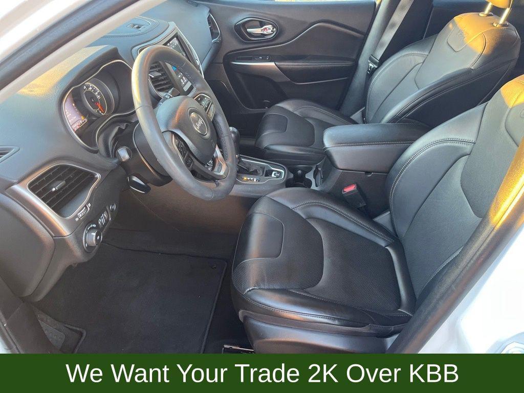 used 2022 Jeep Cherokee car, priced at $22,402