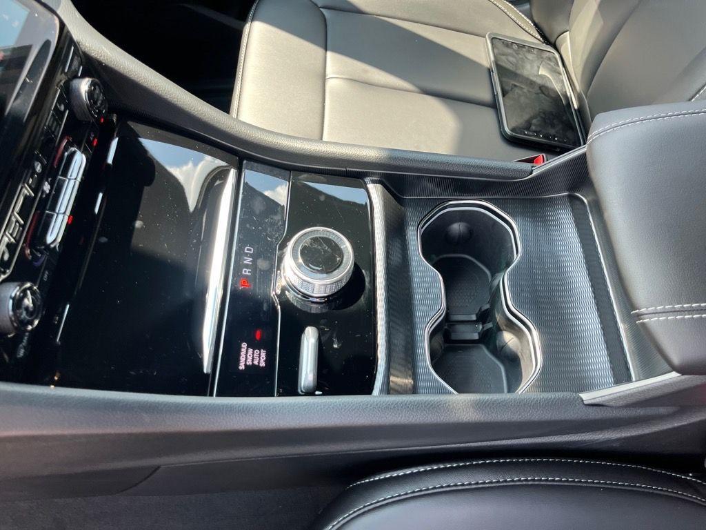 new 2025 Jeep Grand Cherokee car, priced at $44,698