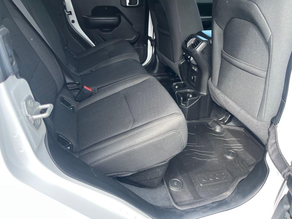 used 2022 Jeep Gladiator car, priced at $35,500