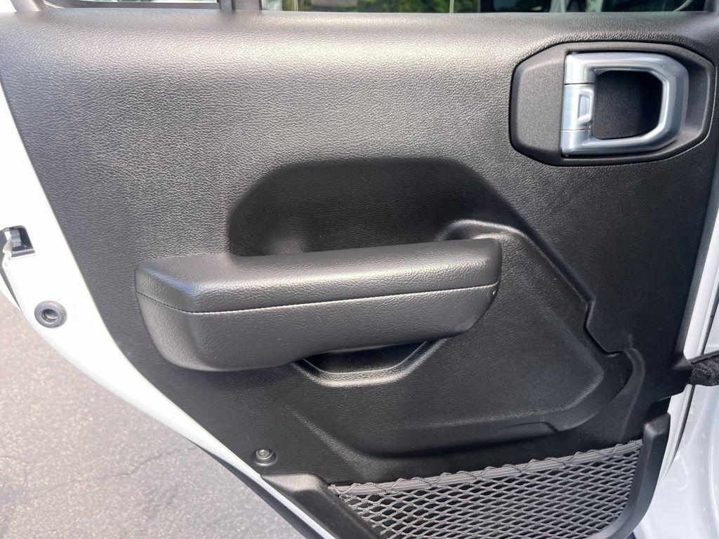 used 2022 Jeep Gladiator car, priced at $35,500