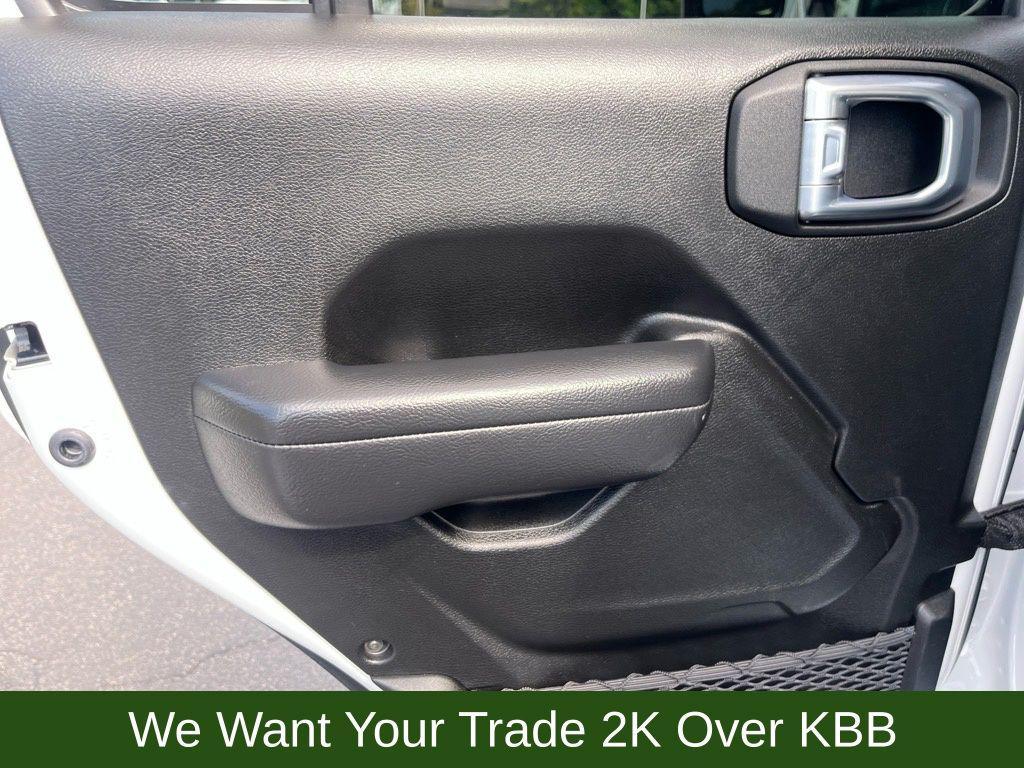 used 2022 Jeep Gladiator car, priced at $35,500