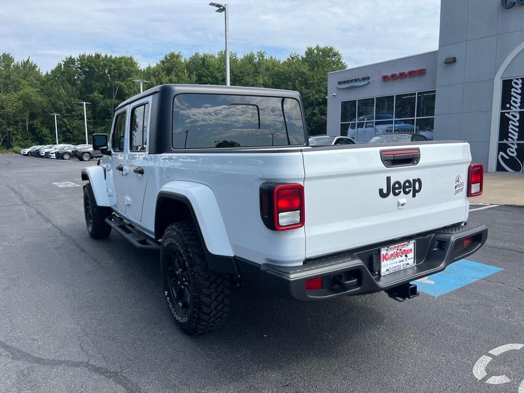 used 2022 Jeep Gladiator car, priced at $35,500