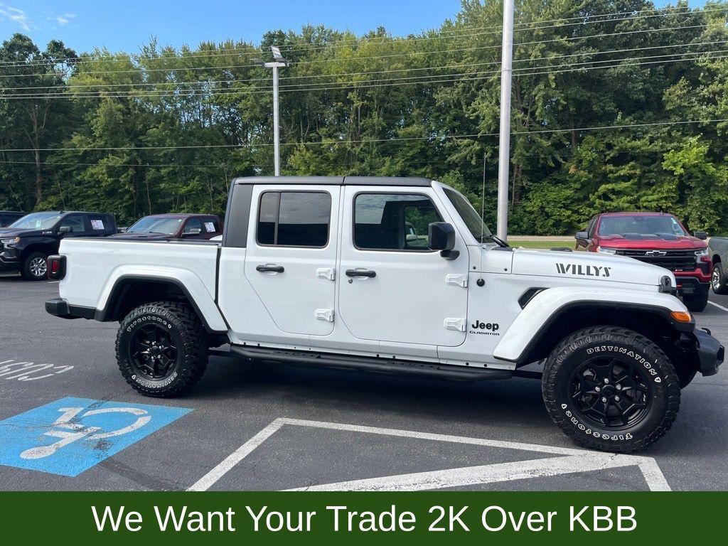 used 2022 Jeep Gladiator car, priced at $35,500