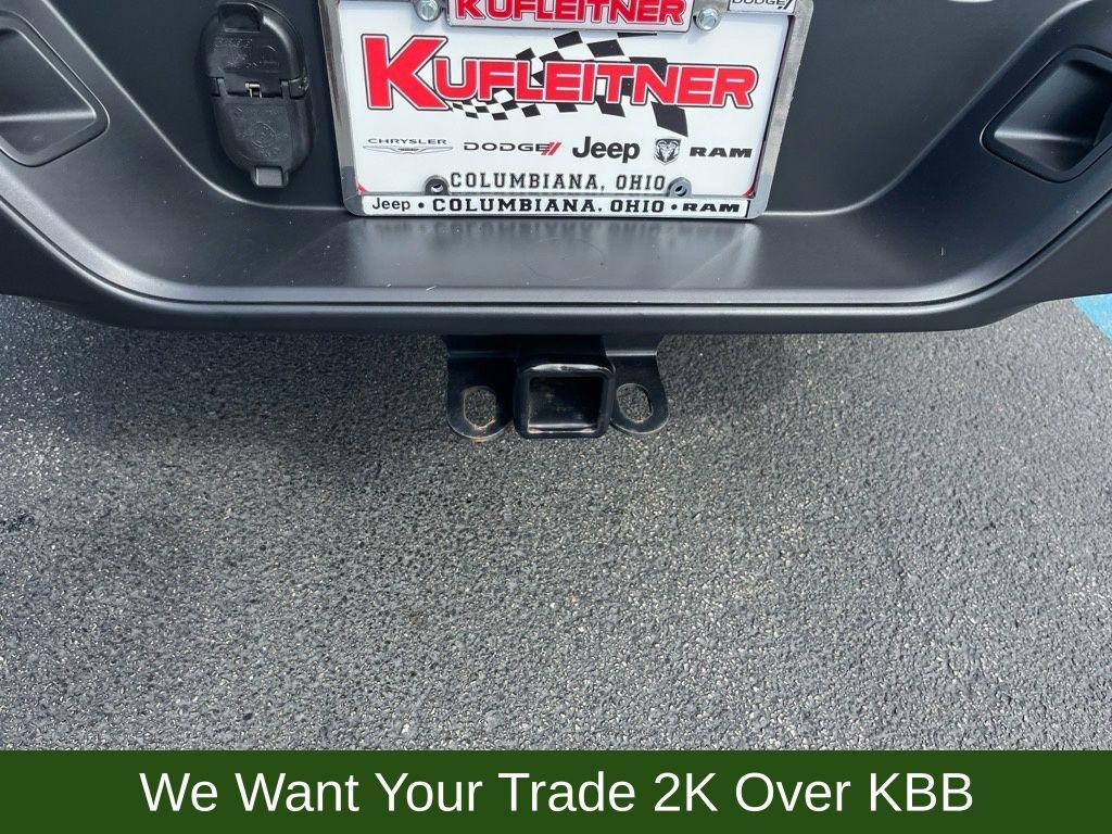 used 2022 Jeep Gladiator car, priced at $35,500