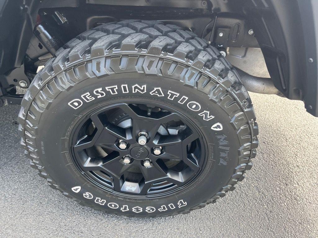 used 2022 Jeep Gladiator car, priced at $35,500