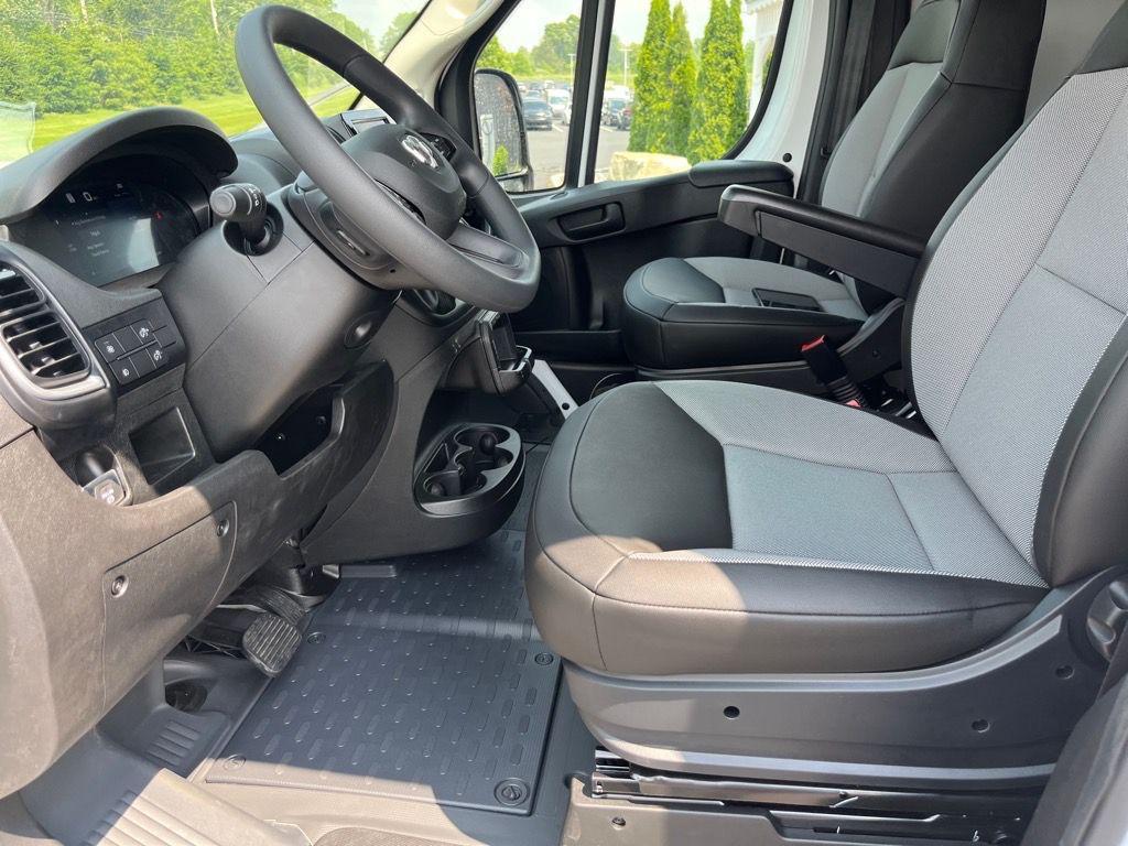 new 2025 Ram ProMaster 2500 car, priced at $50,441
