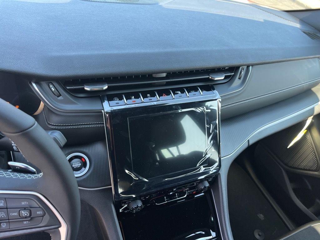 new 2025 Jeep Grand Cherokee L car, priced at $36,641