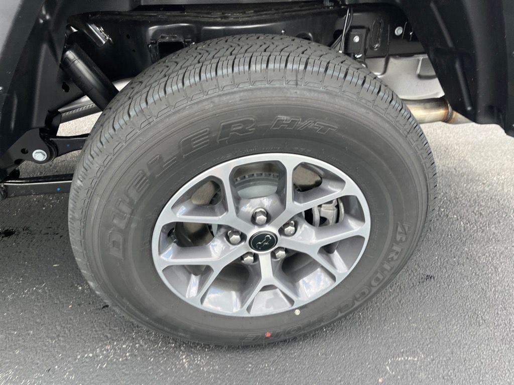 new 2025 Jeep Gladiator car, priced at $95,256