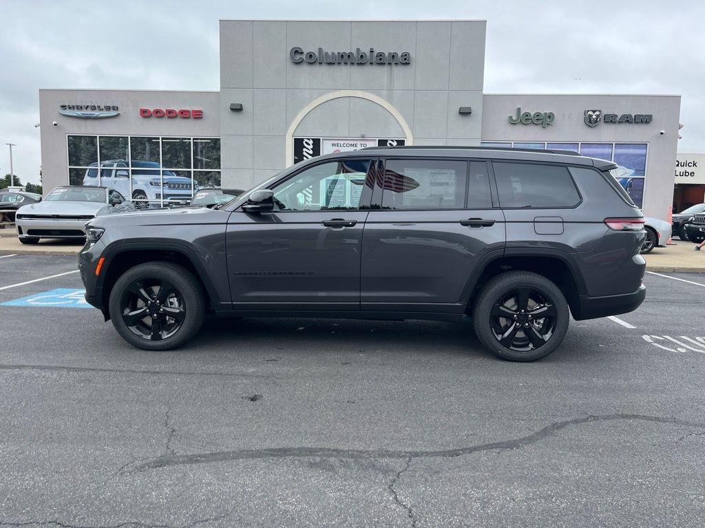 new 2025 Jeep Grand Cherokee L car, priced at $45,072