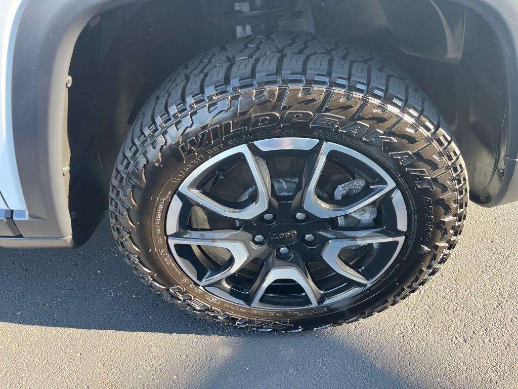 used 2024 Jeep Compass car, priced at $26,600