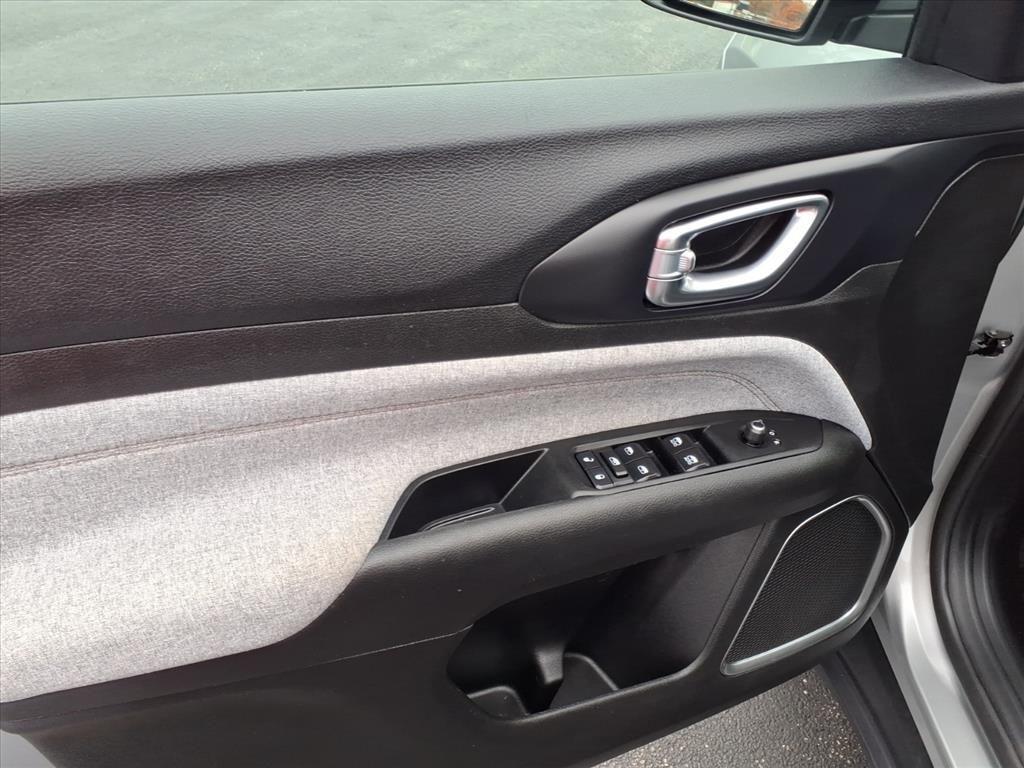 used 2022 Jeep Compass car, priced at $22,426