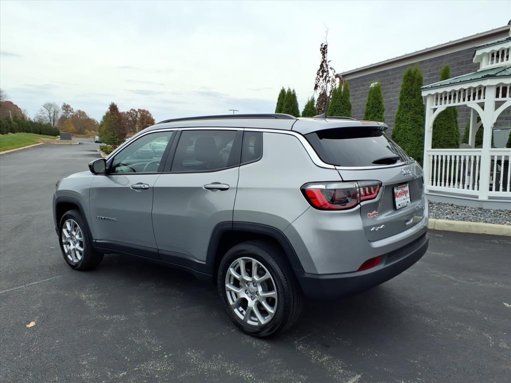 used 2022 Jeep Compass car, priced at $22,426