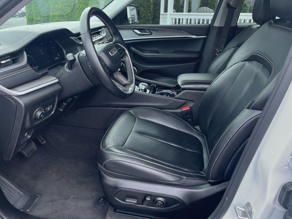 used 2022 Jeep Grand Cherokee L car, priced at $38,516