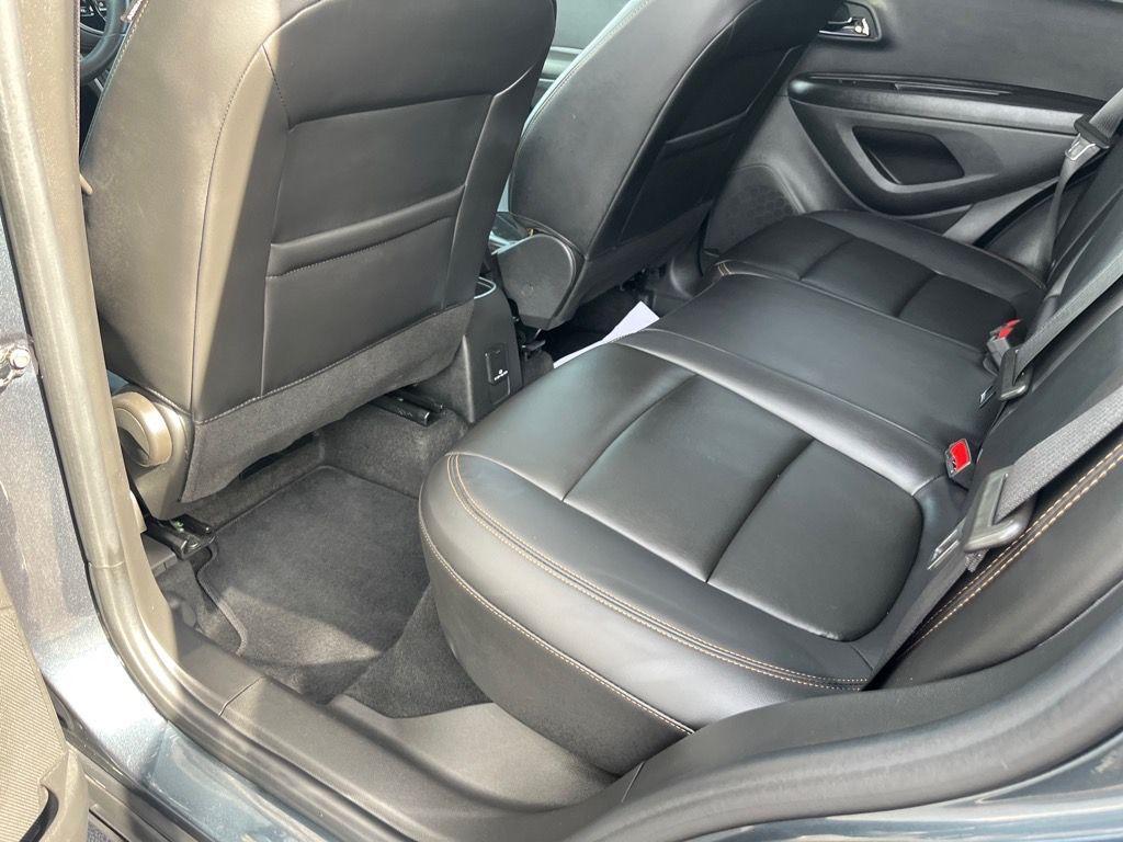 used 2022 Chevrolet Trax car, priced at $18,474