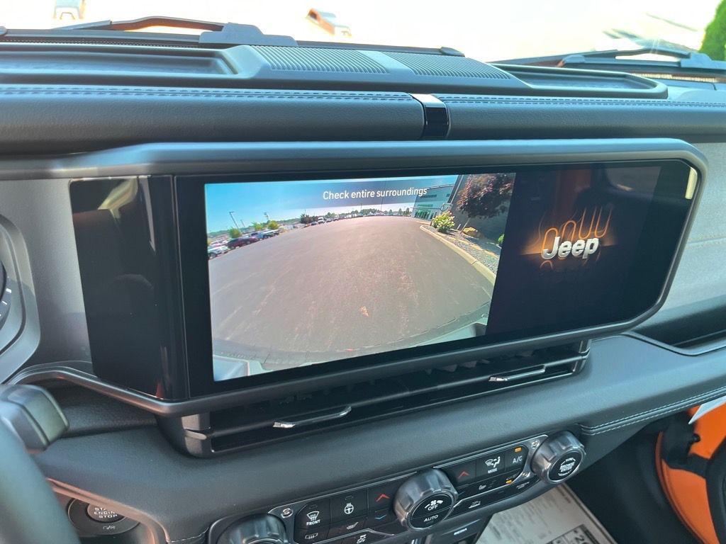 new 2025 Jeep Wrangler car, priced at $52,815