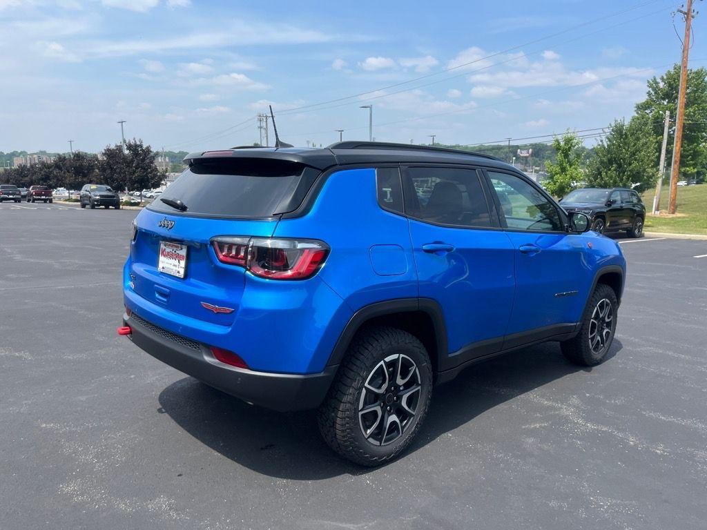 new 2025 Jeep Compass car, priced at $34,006