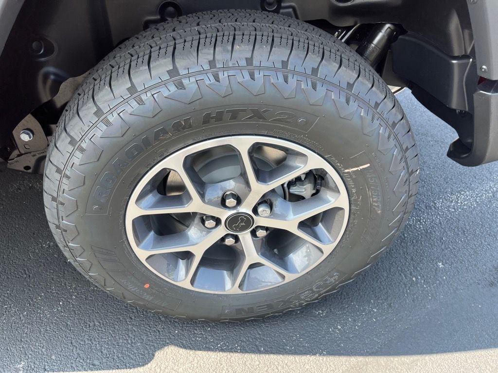 new 2025 Jeep Wrangler car, priced at $47,799
